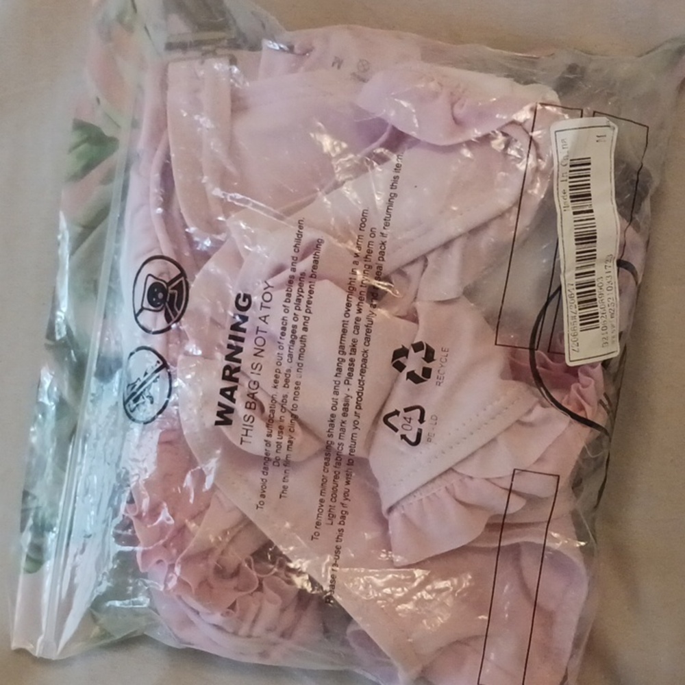 Chic Light Pink Ruffled Swimwear - Picture 5 of 5